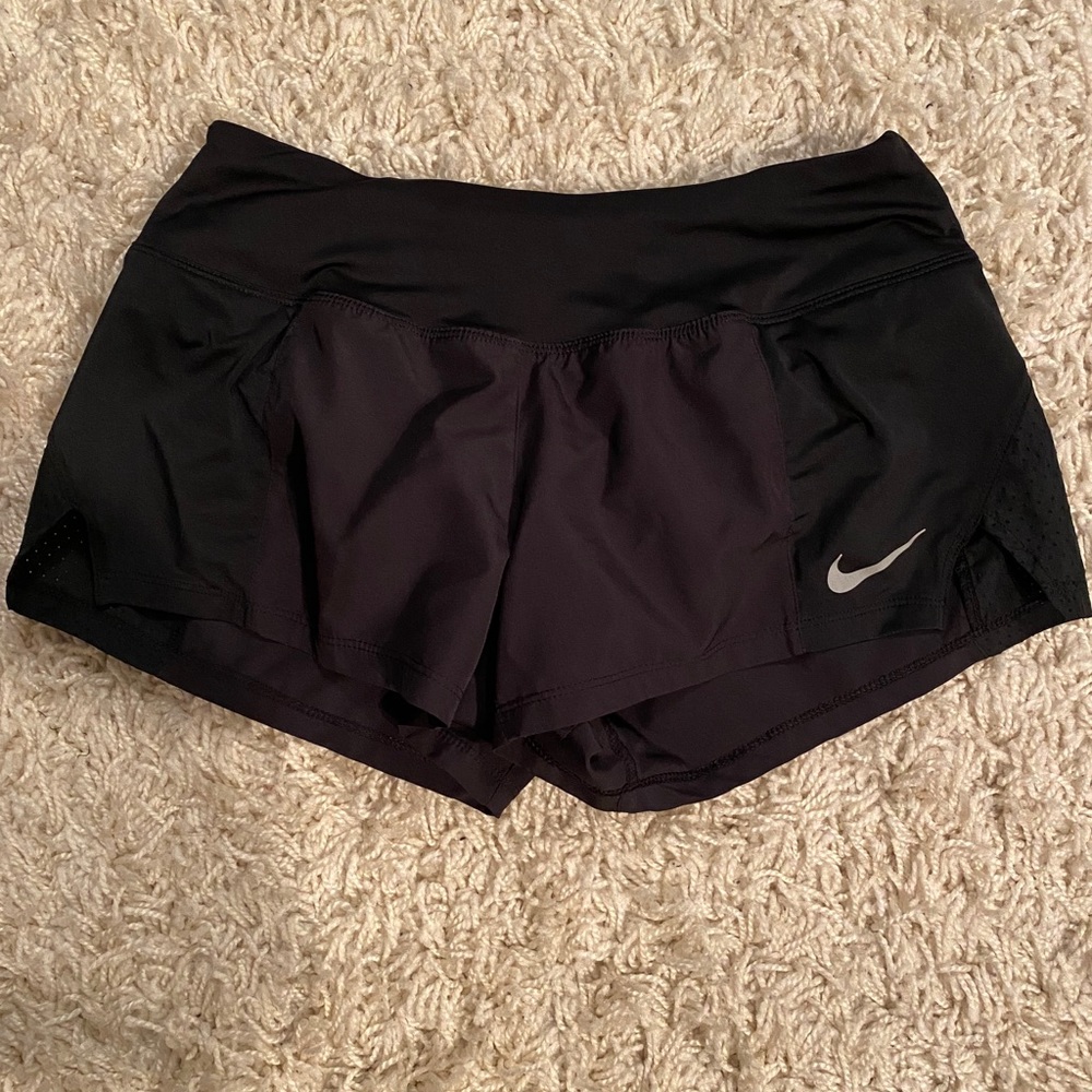 Nike Dri Fit Shorts small